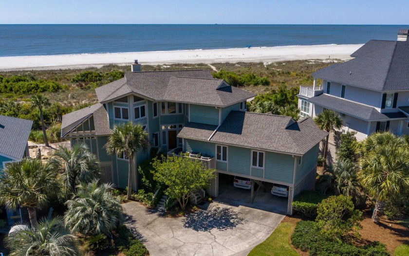 This front beach home located in ''The Avenues'' on Isle of - Beach Home for sale in Isle of Palms, South Carolina on Beachhouse.com