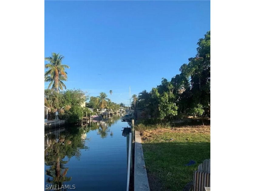 Wonderful waterfront property ready for you to build your dream - Beach Lot for sale in Bokeelia, Florida on Beachhouse.com