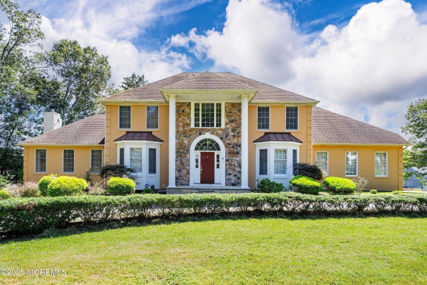 WELCOME TO MANASQUAN PARK - This home offers an impressive 4,303 - Beach Home for sale in Manasquan, New Jersey on Beachhouse.com