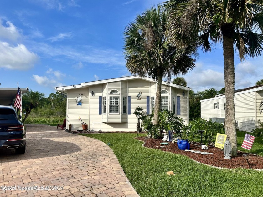 Discover your ideal retreat in this newly renovated park model - Beach Home for sale in Titusville, Florida on Beachhouse.com