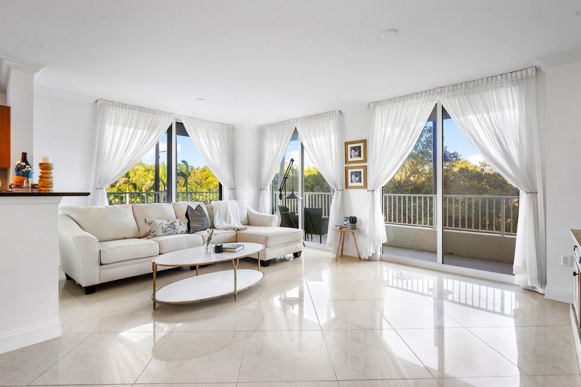 700 E Boynton Beach Blvd 202 - Beach Condo for sale in Boynton Beach, Florida on Beachhouse.com