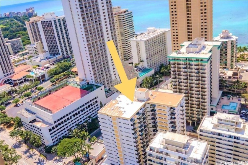 Prime Waikiki Resort Zoned property - allowed for legal - Beach Condo for sale in Honolulu, Hawaii on Beachhouse.com