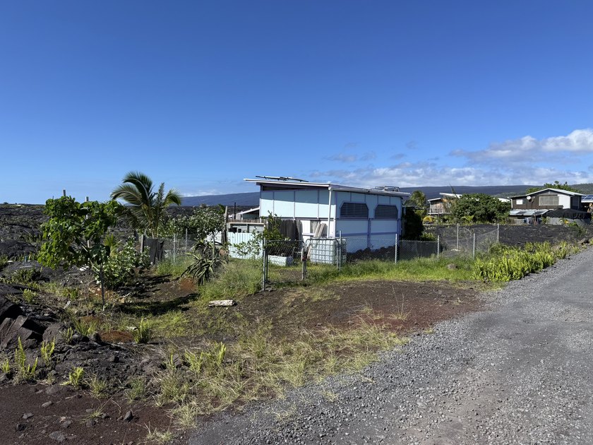 Kalapana gem ! this one bedroom off grid cabin is well located - Beach Lot for sale in Pahoa, Hawaii on Beachhouse.com