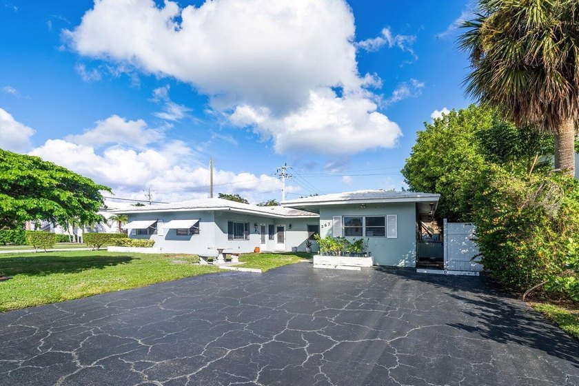 Fully Occupied Rare Investment Opportunity in Prime Deerfield - Beach Home for sale in Deerfield Beach, Florida on Beachhouse.com