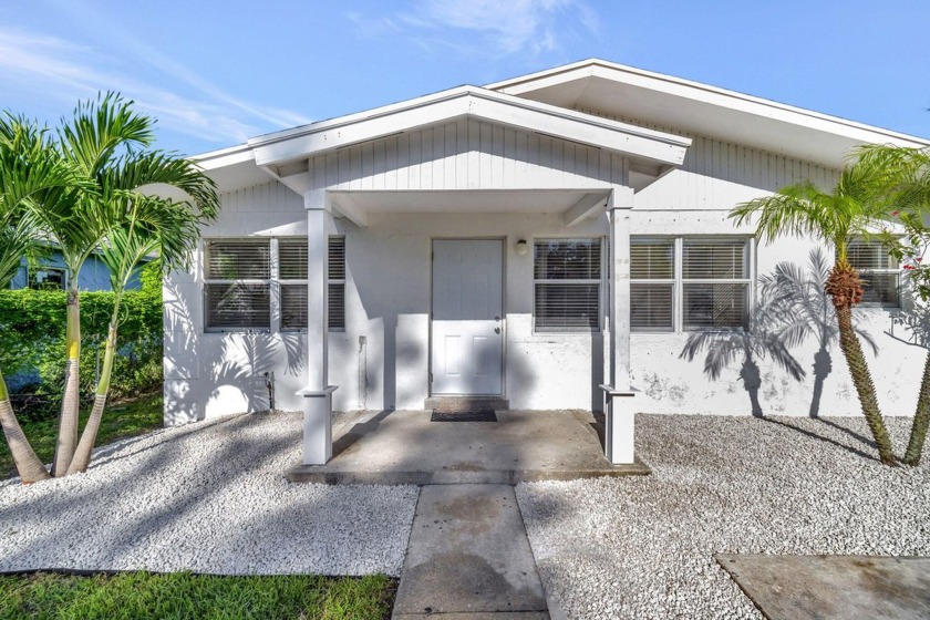 Welcome to your beach-style home, just steps away from the - Beach Home for sale in Delray Beach, Florida on Beachhouse.com