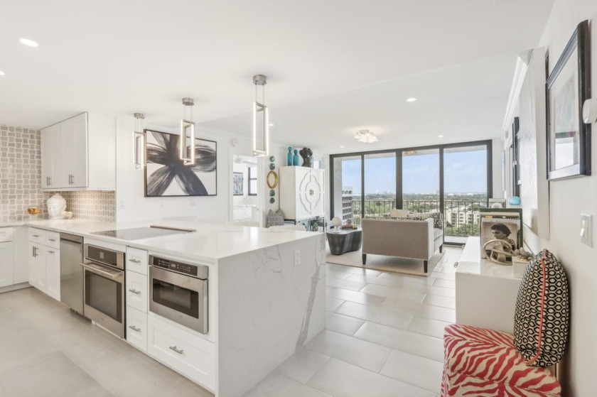 Discover your new lifestyle in desirable North Palm Beach - Beach Condo for sale in North Palm Beach, Florida on Beachhouse.com