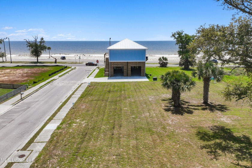 Prime Gulf-view lot in Gulfport, MS - priced to sell! One of - Beach Lot for sale in Gulfport, Mississippi on Beachhouse.com