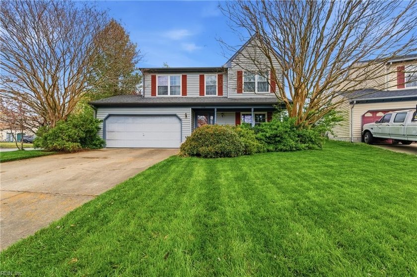 Welcome to 1112 Whitewater Ct, a spacious 4-bedroom, 2.5-bath - Beach Home for sale in Virginia Beach, Virginia on Beachhouse.com