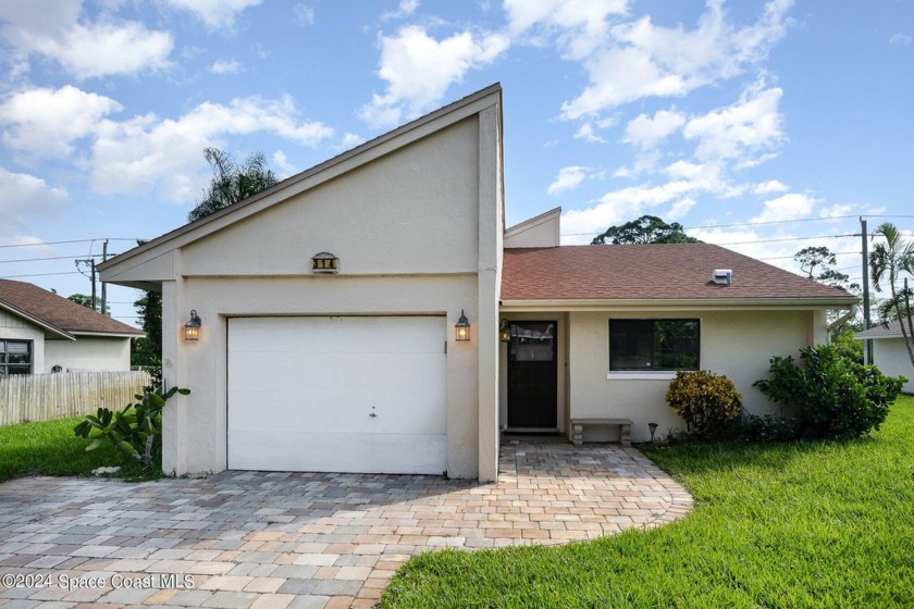 Welcome HOME!  This loved 2 Bedroom, 2 Bathroom, 1 car Garage - Beach Home for sale in Melbourne, Florida on Beachhouse.com