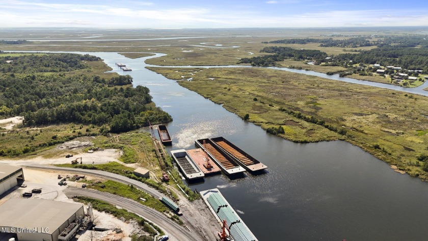 PRIME INDUSTRIAL LAND OPPORTUNITY IN PEARLINGTON, MISSISSIPPI - Beach Acreage for sale in Pearlington, Mississippi on Beachhouse.com