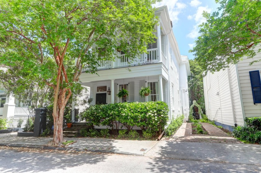 This beautifully renovated and light-filled home on tree-lined - Beach Home for sale in Charleston, South Carolina on Beachhouse.com