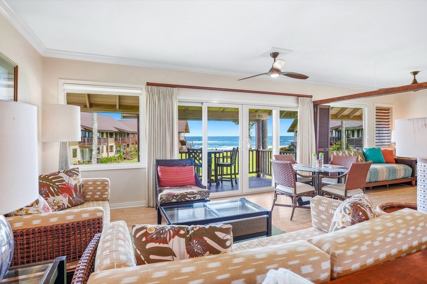Upgraded Ocean-View Unit at Kauai's premier beachfront getaway - - Beach Condo for sale in Hanalei, Hawaii on Beachhouse.com