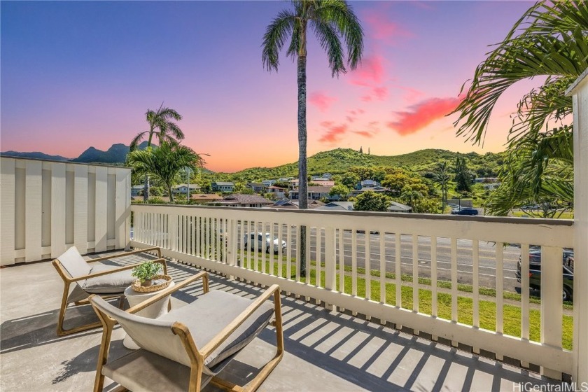 Rarely available 5BR/3BA home with a 2 car garage in Kailua for - Beach Condo for sale in Kailua, Hawaii on Beachhouse.com