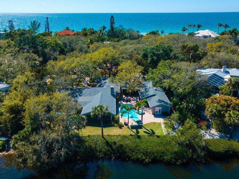 Renovate the existing structure or build a new home on this - Beach Lot for sale in Sarasota, Florida on Beachhouse.com