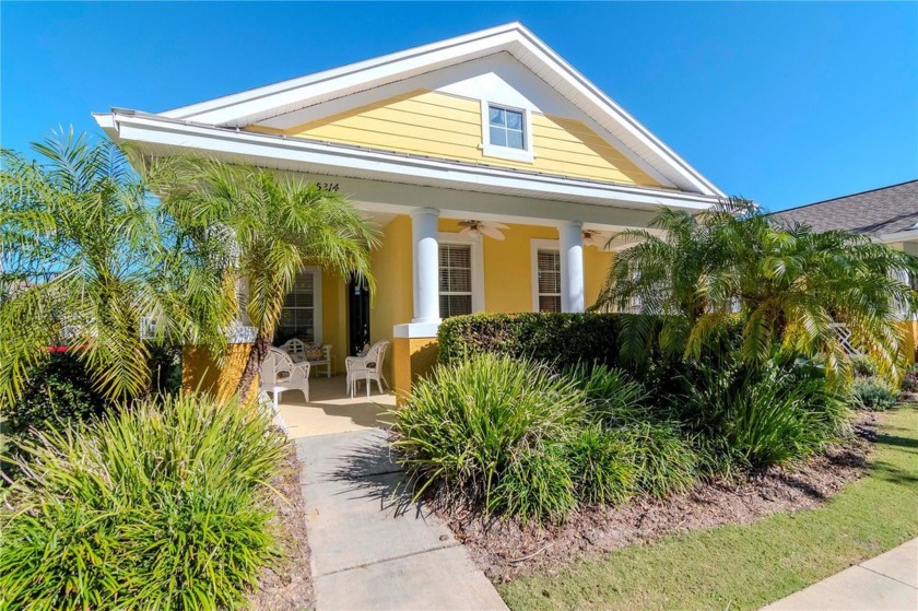 Welcome to worry-free resort style living in this lovely - Beach Home for sale in Apollo Beach, Florida on Beachhouse.com