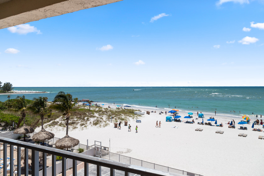 Direct Beachfront Unit with Sweeping Gulf Views! - Free WiFi - Beach Vacation Rentals in Madeira Beach, Florida on Beachhouse.com