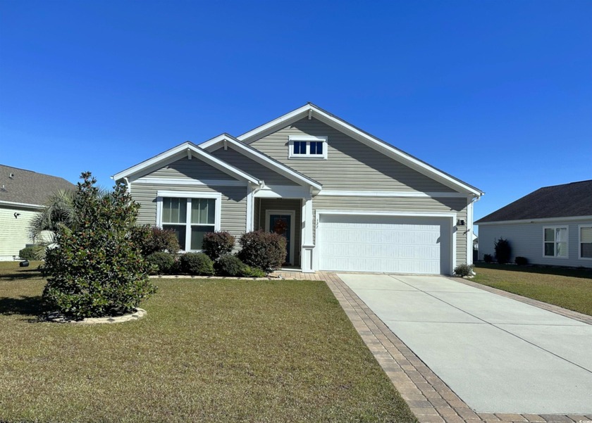 Beautiful one level 3 Bedroom 2 Bath in the Bella Vita Community - Beach Home for sale in Myrtle Beach, South Carolina on Beachhouse.com