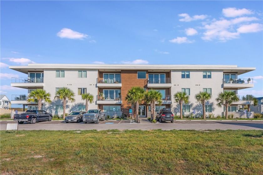 BOHO BEACH is a beautiful one-bedroom condo on the second floor - Beach Condo for sale in Port Aransas, Texas on Beachhouse.com