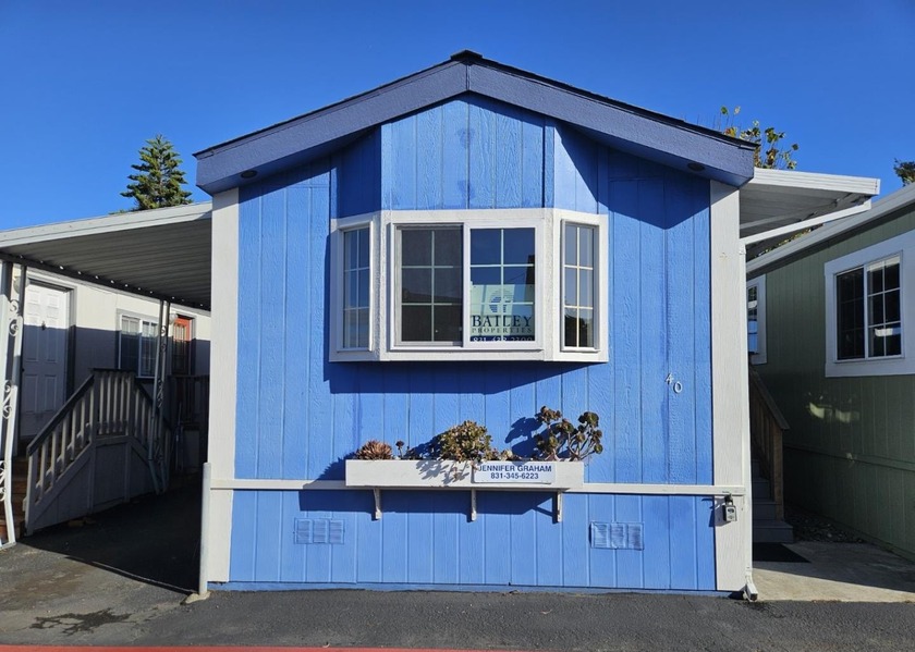 Enjoy seaside living in one of Santa Cruz's most iconic - Beach Home for sale in Santa Cruz, California on Beachhouse.com