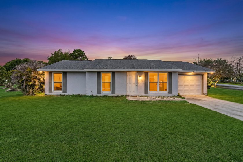 Discover comfort and convenience in this beautifully maintained - Beach Home for sale in Port Saint Lucie, Florida on Beachhouse.com
