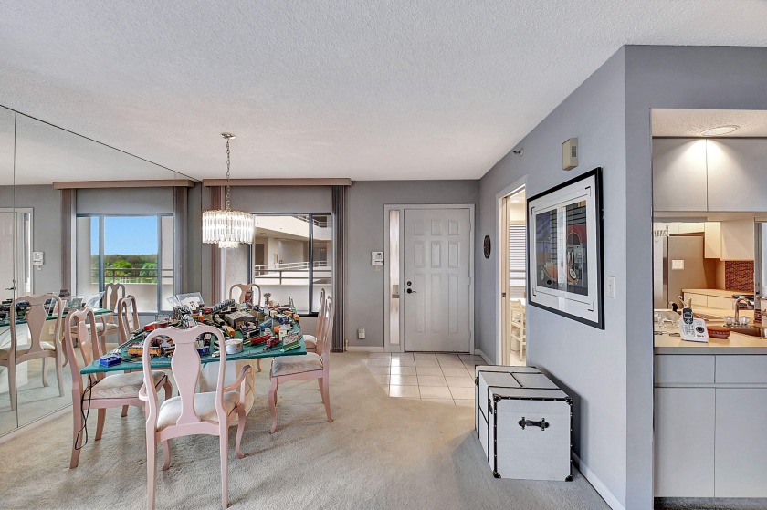EXCEPTIONAL AND BEAUTIFUL light bright 2 bedroom 2 bath condo - Beach Condo for sale in Delray Beach, Florida on Beachhouse.com