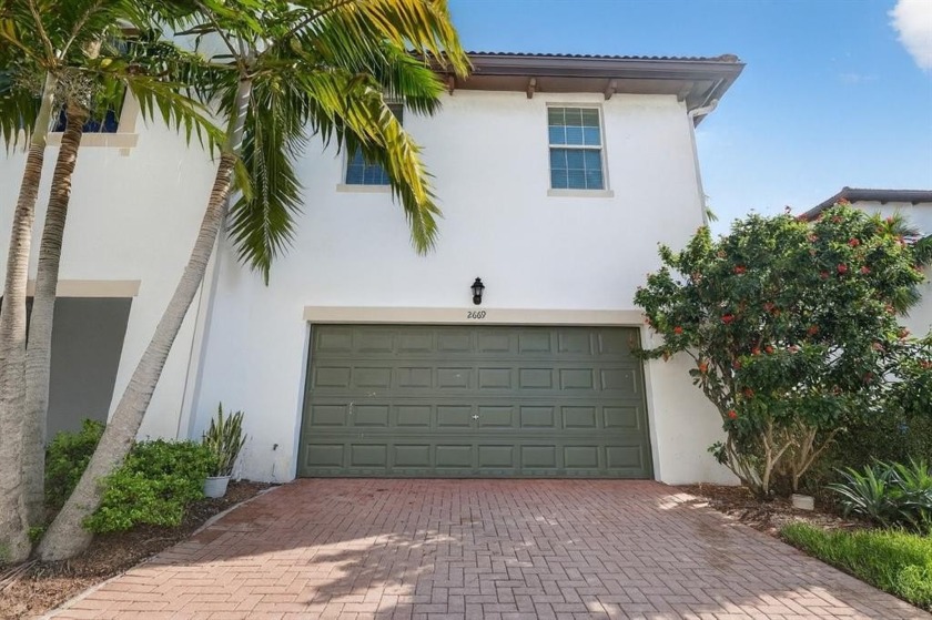 Don't miss this beautifully maintained 3-bed, 2.5-bath corner - Beach Townhome/Townhouse for sale in Miramar, Florida on Beachhouse.com