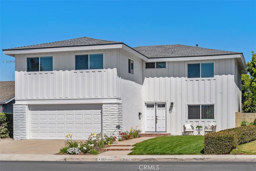 Looking for a home that's new from *top to bottom* with a down - Beach Home for sale in Seal Beach, California on Beachhouse.com
