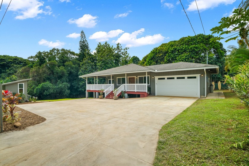 Shazam! This is the one you have been waiting for! Freshly - Beach Home for sale in Kapaa, Hawaii on Beachhouse.com