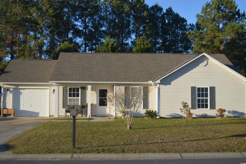 This beautifully updated 3-bedroom, 2-bath home is move-in - Beach Home for sale in Longs, South Carolina on Beachhouse.com