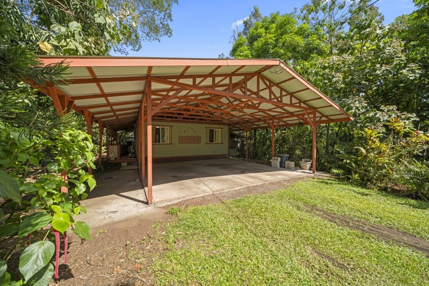 NO HOAs, BOAT SIZED CARPORT, OHANA...what more could you ask - Beach Home for sale in Pahoa, Hawaii on Beachhouse.com