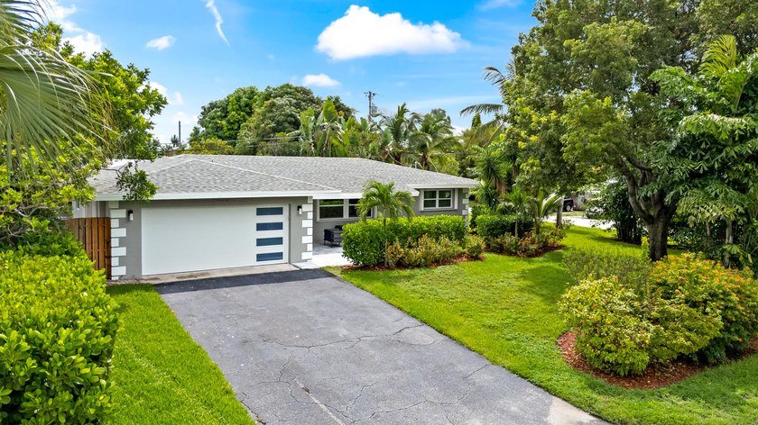 Just five minutes from the beach, this beautifully updated - Beach Home for sale in Pompano Beach, Florida on Beachhouse.com
