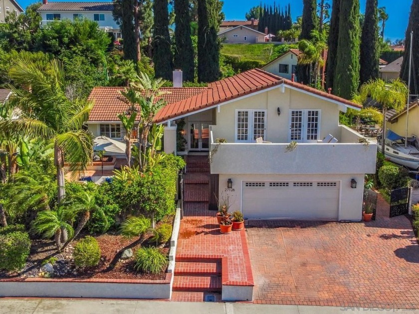 This mid-century inspired beautifully updated 4-bed, 3-bath gem - Beach Home for sale in Mission Viejo, California on Beachhouse.com