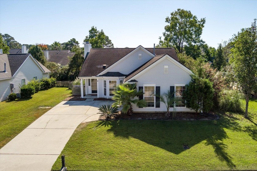 Imagine calling this beautifully updated single-story ranch in - Beach Home for sale in Mount Pleasant, South Carolina on Beachhouse.com