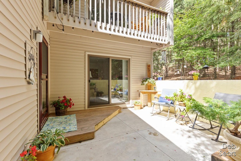 Your Lakeshore Lifestyle Awaits! &#x0d;
Experience the ideal mix - Beach Condo for sale in Spring Lake, Michigan on Beachhouse.com