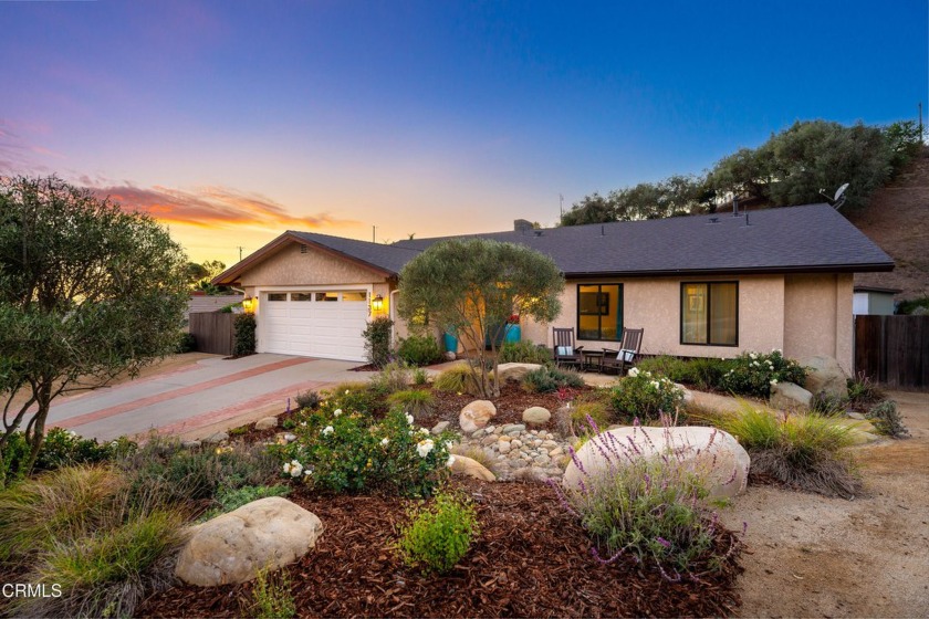 Welcome to this beautifully remodeled Clearpoint gem! This home - Beach Home for sale in Ventura, California on Beachhouse.com