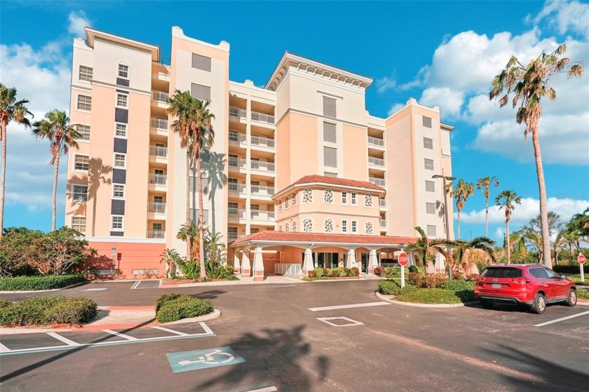 SELLER OFFERING 1 YEAR OF HOA FEES WITH ACCEPTED CONTRACT! Plus - Beach Condo for sale in Palmetto, Florida on Beachhouse.com