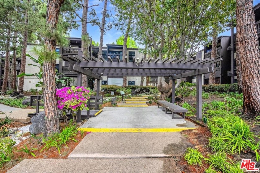Discover comfort, convenience, and community in this spacious - Beach Condo for sale in Playa Del Rey, California on Beachhouse.com