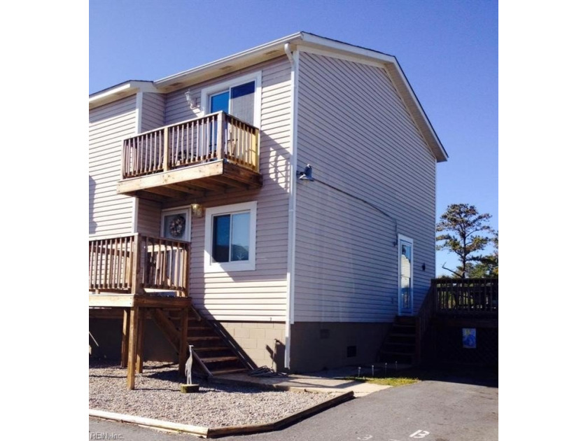 Location, location, location. This 2 story, updated condo unit - Beach Condo for sale in Norfolk, Virginia on Beachhouse.com