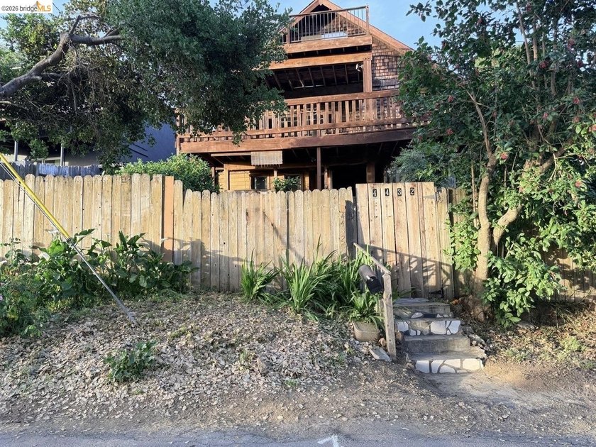 This is an opportunity to restore and customize a property - Beach Home for sale in Oakland, California on Beachhouse.com