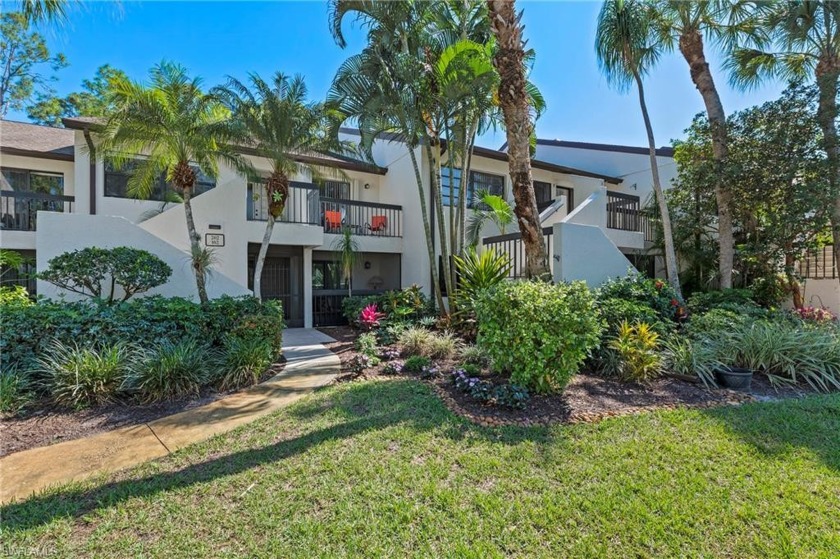 Move right in to the fully furnished and elegantly updated condo - Beach Condo for sale in Naples, Florida on Beachhouse.com