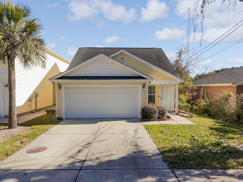 Bright, open, and perfectly located! This 3 bed, 3 bath home - Beach Home for sale in Myrtle Beach, South Carolina on Beachhouse.com