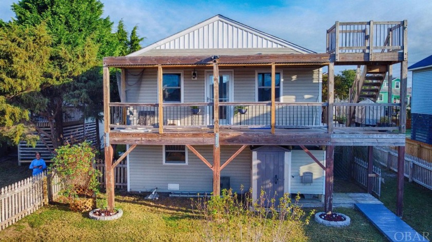 Bring your big boats, this wide canal front can handle it. The - Beach Home for sale in Kill Devil Hills, North Carolina on Beachhouse.com