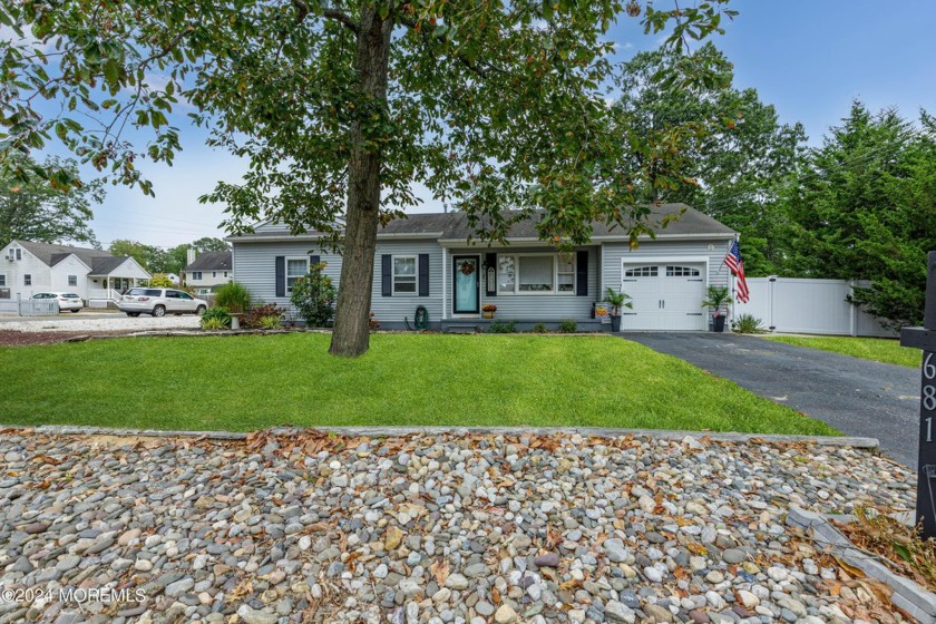 Welcome to your coastal retreat near the Lake! This beautifully - Beach Home for sale in Forked River, New Jersey on Beachhouse.com