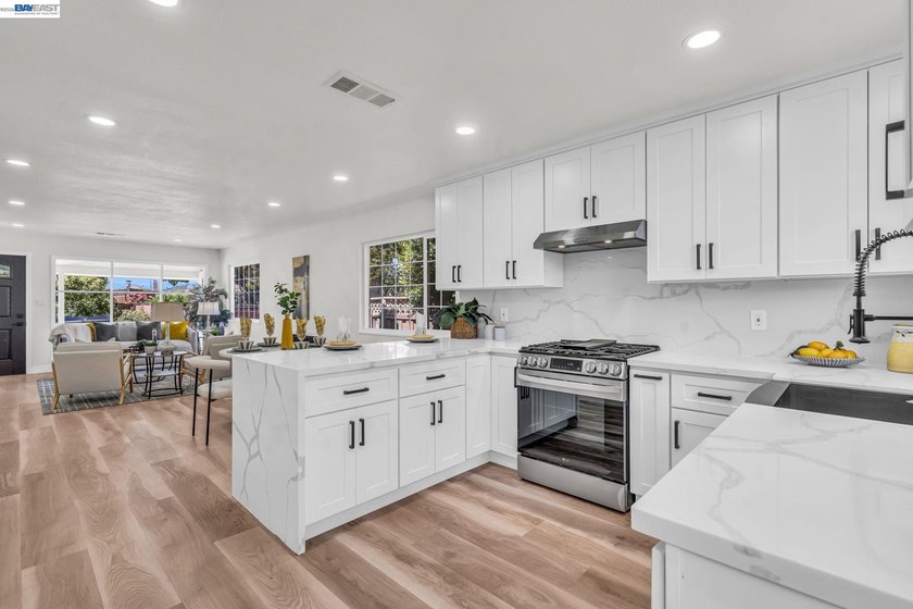 EXTREMELY RARE OPPORTUNITY! This COMPLETELY UPDATED home is - Beach Home for sale in Fremont, California on Beachhouse.com