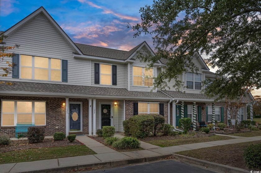 Welcome to 1024 Palisade Circle, a beautifully updated 2-bedroom - Beach Townhome/Townhouse for sale in Myrtle Beach, South Carolina on Beachhouse.com