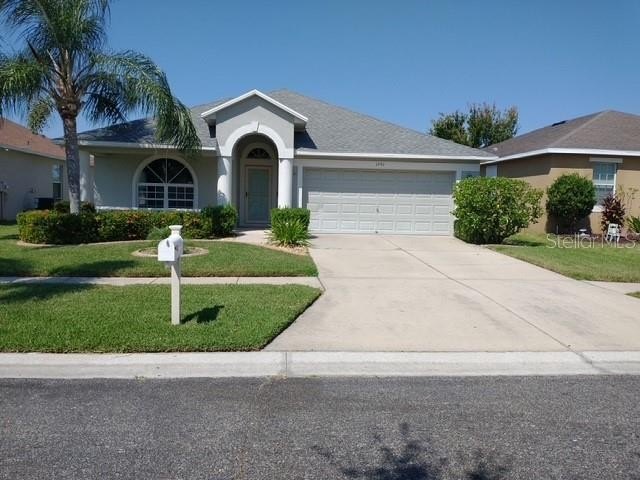MOVE IN READY... MUST SEE this meticulously maintained UPDATED - Beach Home for sale in Ruskin, Florida on Beachhouse.com