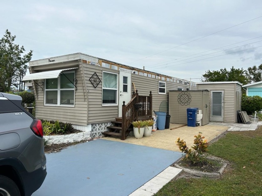 Unfortunately this home has been destroyed by the recent - Beach Home for sale in Sarasota, Florida on Beachhouse.com