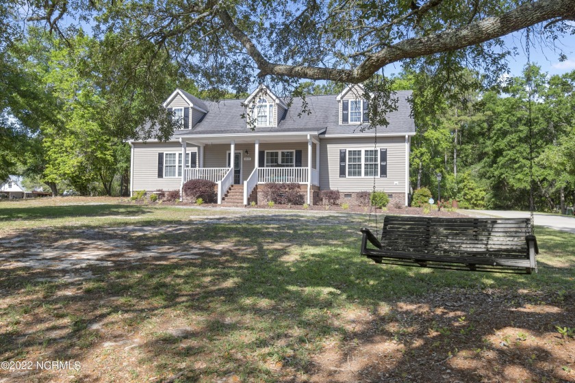Looking for a little slice of paradise? Well this it! Tucked - Beach Home for sale in Shallotte, North Carolina on Beachhouse.com