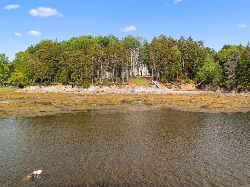 Improved and elevated 2.3+/- acre waterfront lot with 387+/- - Beach Acreage for sale in Islesboro, Maine on Beachhouse.com