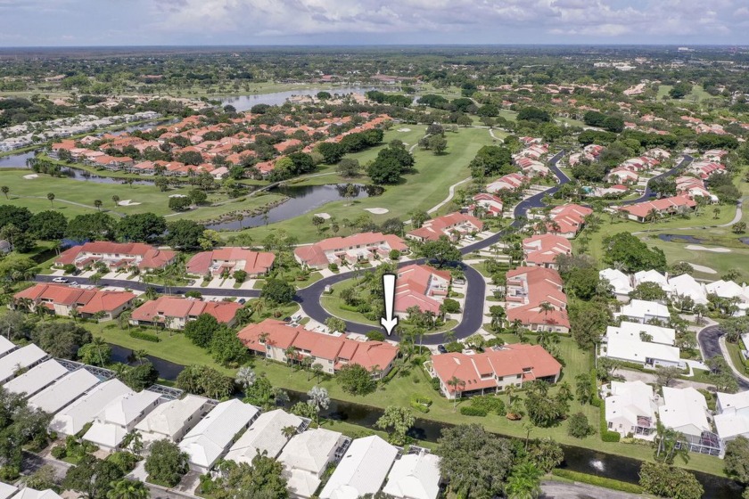 Welcome to this single level 3BR 2BA corner unit with highly - Beach Townhome/Townhouse for sale in Palm Beach Gardens, Florida on Beachhouse.com